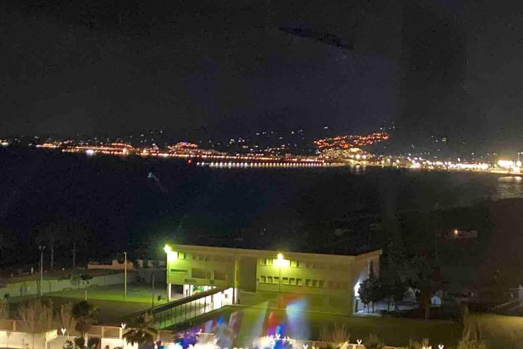 Torrenueva Con Vistas A La Playa Apartman Kültér fotó